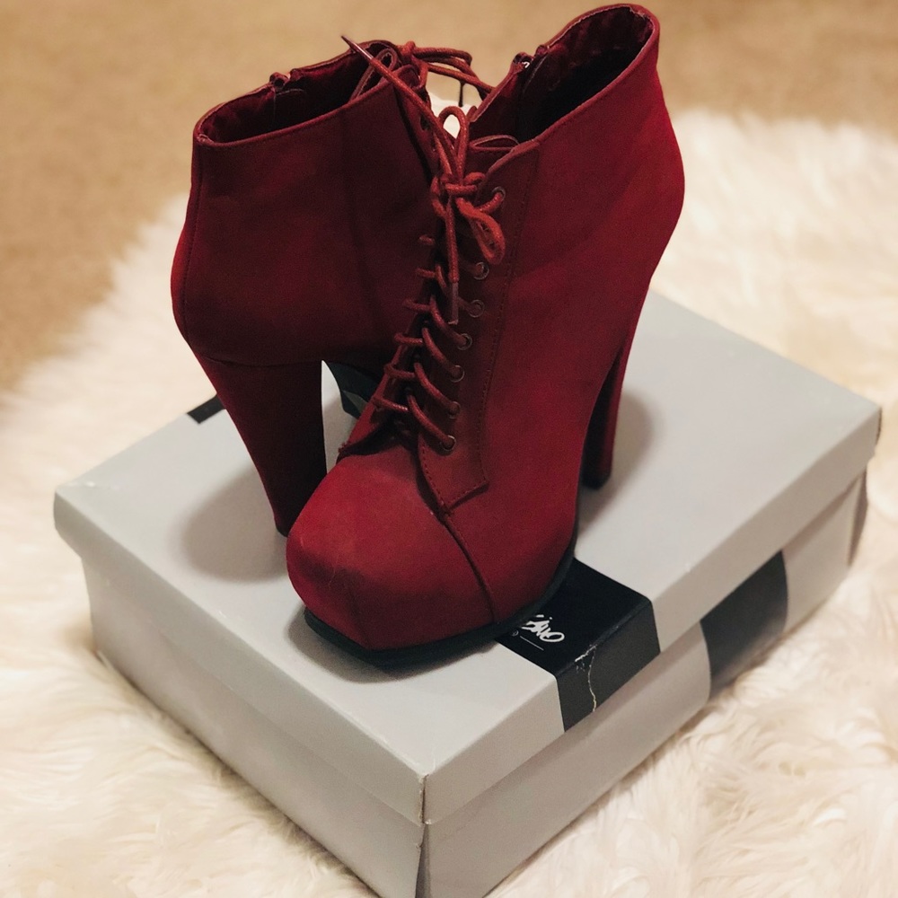 Maroon red lace up booties - Picture 4 of 6